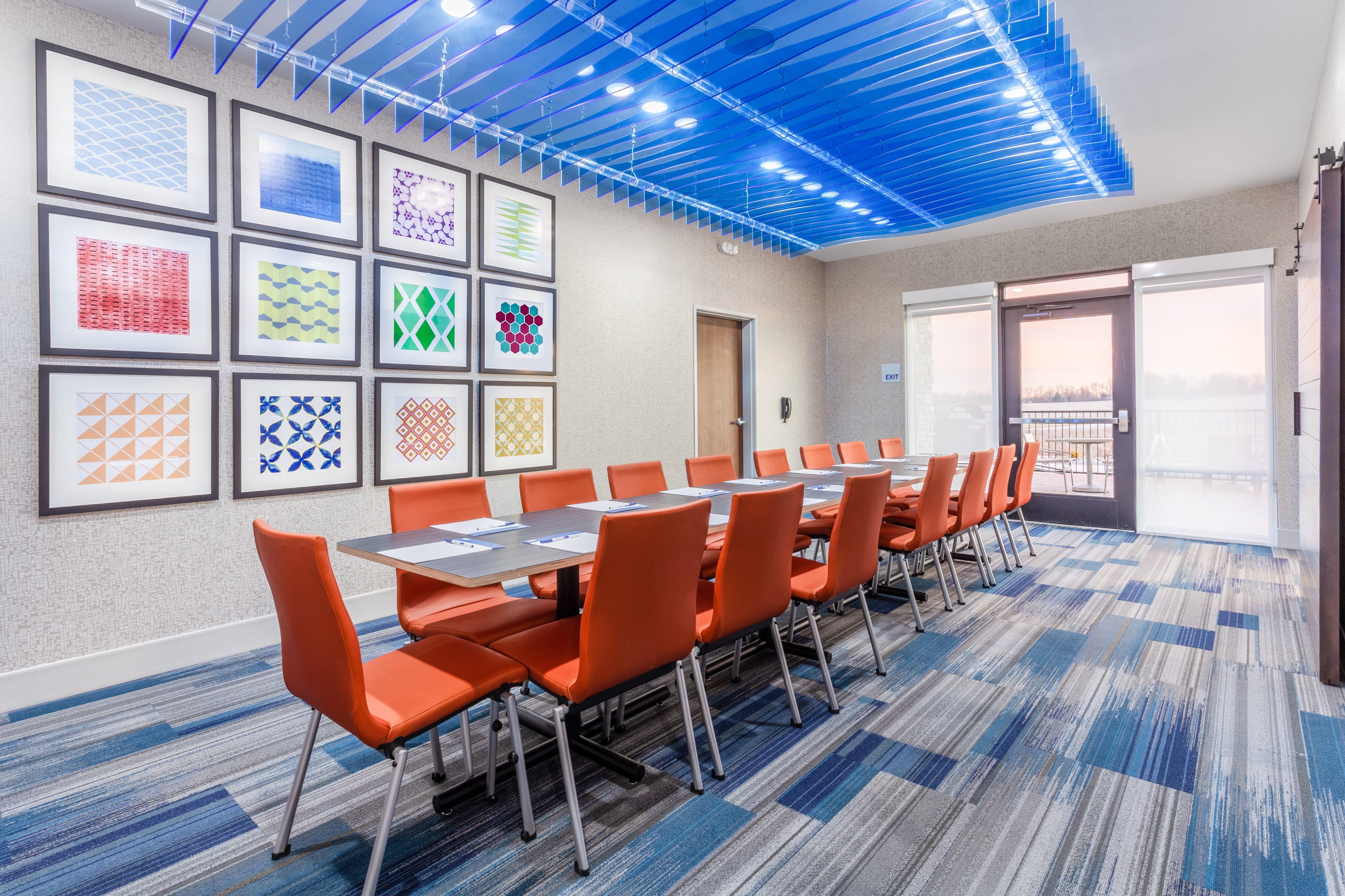 Holiday Inn Express & Suites Kearney By Ihg Luaran gambar